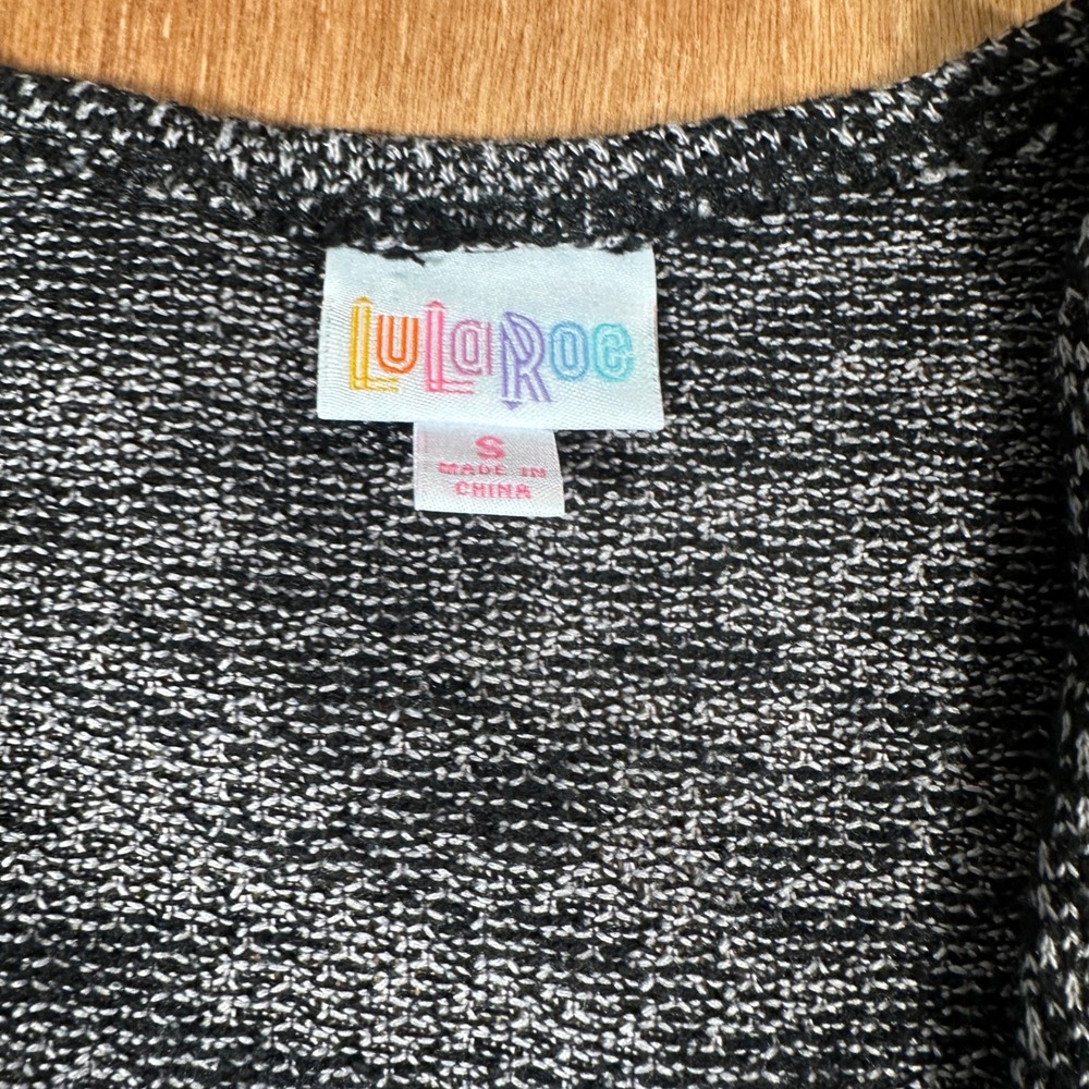 LuLaRoe Joy Vest Women S Black White Marled Knit Longline Open Front Sleeveless - Picture 6 of 8